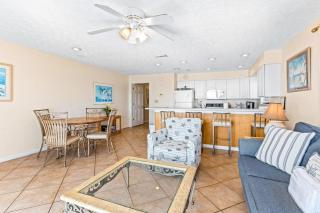 Second Floor Condo Many Amenities Beach Access Beach Equipment Included - 5