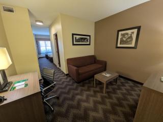 Quality Suites - 3