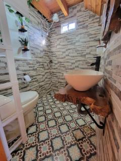 Cozy Cabin in avocado farm - 9
