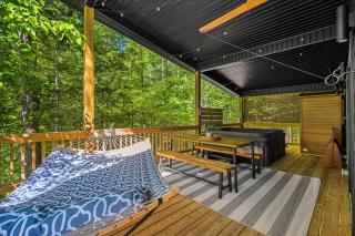 Stylish Woodland Cabin w/ Sauna & Hot Tub - 0