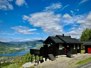 Hafjell cabin ski in ski out and stunning views - 6