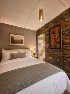 Coty and Reuben's Guesthouse - 2