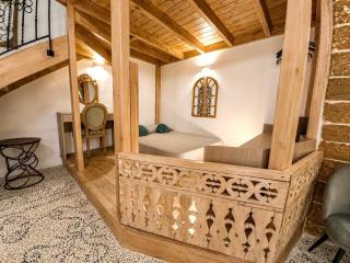 Heliareti Traditional House - 1