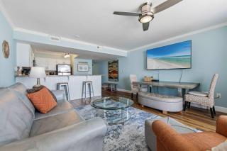 Gulf-front condo with balcony beach access pool & hot tub - 8