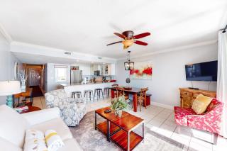 Gulf-front condo with balcony water views pools hot tub & beach access - 9