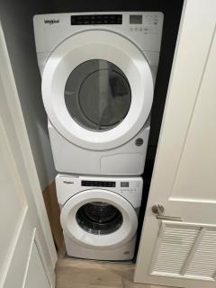 Stylish 2BR Near Hyde Park, UChicago & Lake - 8