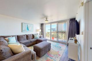 3rd-floor Gulf-view condo at beachfront resort with pools hot tub & two gyms - 7