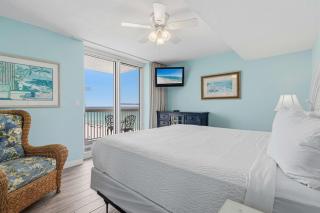 Gulf-front 10th-floor corner condo with pools & hot tub - majestic views - 3