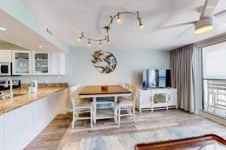 Beachfront Condo Sleeps 6 - Bunks & Gulf View - 6
