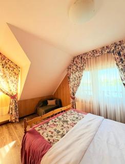 Zoloche Chalet - 4