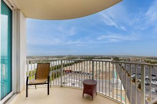 Cozy coastal condo with shared pool lazy river and beach access - 9