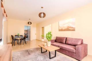 2BR Sunrise Port View Apt Steps from Finikoudes by Cyprus Horizons - 6