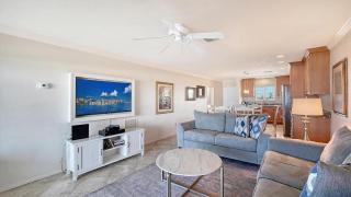 Crescent Royale Condominiums 507 - 7