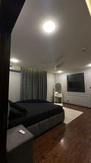 Luxury Imperial Haven - Bahria Town - 4