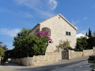 Apartmani Tanja - 0