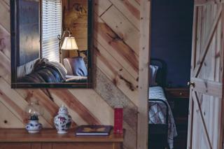Hideaway Cabin near Mammoth Springs, Ark - 2
