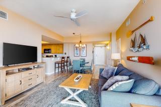 Seventh floor inviting open condo w shared pool & hot tub near everything - 6