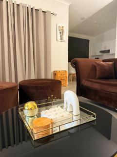 Modern 2-Bed Apartment In Victoria Falls Estate - 2