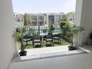 Zahra Cozy 2BR Ground Chalet with Private Garden - 2