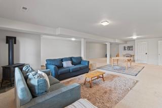 Sun Peak by All Seasons Resort Lodging - 4