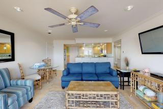 Beachfront condo with shared pool hot tub & fitness center plus beach access - 6