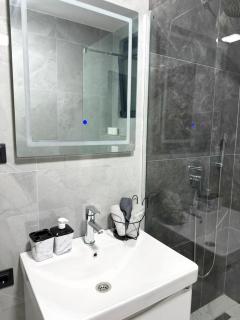 Raba Apartments - 1