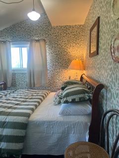 Gloucester Woods Farms Scenic Stable Apartment on 147 Acres - 9