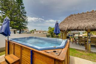 Canal-Front Oasis in Hudson: Patio + Private Dock! - 0