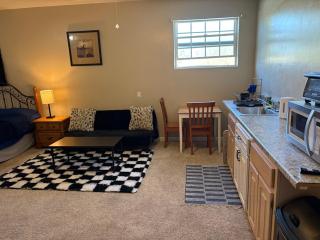 EmERALD loft studio SWiMMiNG pool kitchen DwNTwN - 9