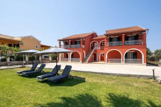 Niki Studios & Apartments - 3