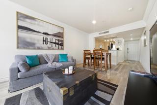 30 Day Furnished Condo Gated Near Airport - 6