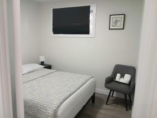 Private Basement Suite Near NAIT & Downtown - 1