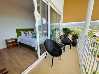 Pacific Point Ocean Breeze Room in Heart of Jacó PP1206 - 7