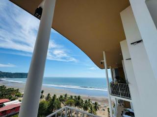 Pacific Point Ocean Breeze Room in Heart of Jacó PP1206 - 1