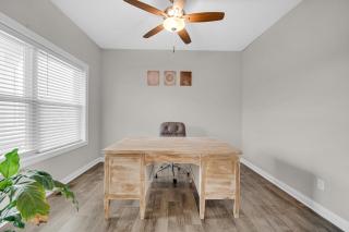 Family Home in Cedar Lake - 4 Mi to the Water - 9