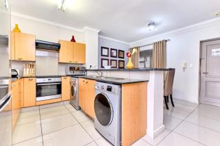 Westpoint Sandton Elite Suites - 6