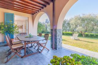 Breezeway home 2 - 6