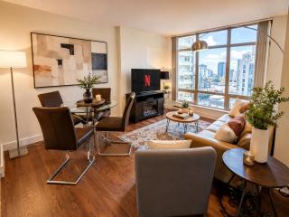 Spacious 2 Bedroom Apartment in Yaletown Steps from Seawall and Dining - 0
