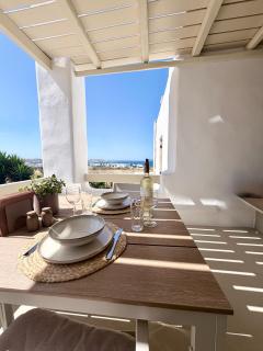Nicolia Stays Sea View, Jacuzzi, Walk to Centre - 6