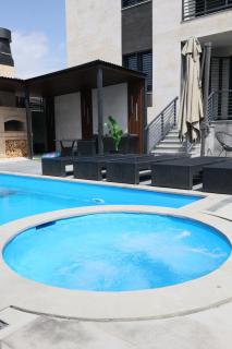Villa AURUM - Exclusive Design with Heated Pool , Jacuzzi & Panoramic Ararat Views - 7