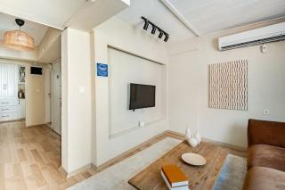 Chic Apartments in the Center of Alsancak - 2