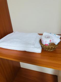 A&R Two Bedroom Furnished Apartments Kyebando - 5