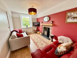 A detached period RURAL home with views, Sleeps 7 with Cymru Holidays - 0