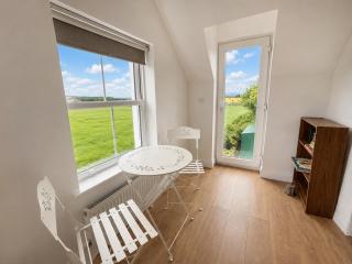 A detached period RURAL home with views, Sleeps 7 with Cymru Holidays - 2