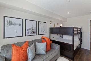 Fox Bay by All Seasons Resort Lodging - 9