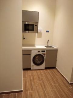 Al Faisal Apartment Self Entrance - 4