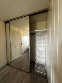 Modern Apartment with Sea View & Free Parking - 6