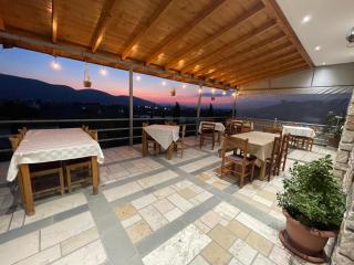 Stone House Berat - 6