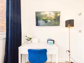 Premium Room in Streatham with Parking - 9