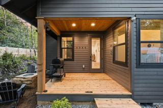 Mt. Hood Dome Retreat Hot Tub & Sauna, EV & More - 7